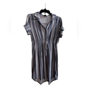 EUC Derek Heart Boue/White Striped Short Sleeve Maternity Dress Medium